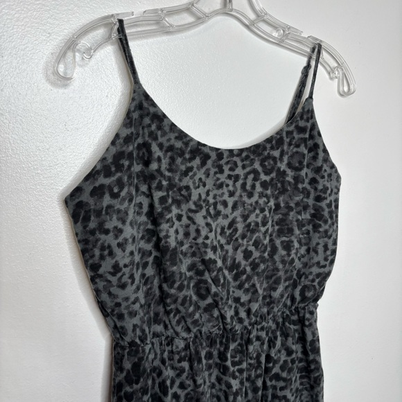 Old Navy Women’s Leopard Print Slub Knit Waist-Defined Midi Dress M Gray Animal - Picture 4 of 11
